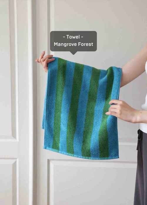 Ultra Soft Absorbent Retro Stripe Bath Towel - 100% Organic Premium